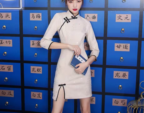 转卖小个子旗袍年轻款少女新式改良版连衣裙中...