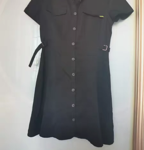 包邮森马   工装风酷帅连衣裙 料子很好，...