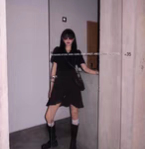 包邮文文婷MOWENTI 连衣裙女2020...