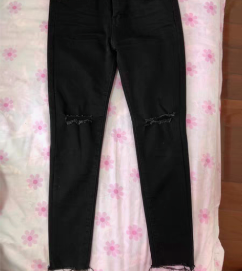 包邮女装破洞牛仔铅笔裤 28码 售出不退换...