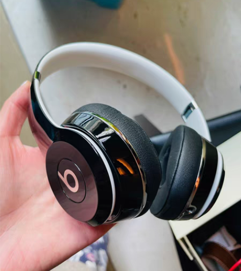 包邮beats耳机，全新！ 感兴趣的话点“...