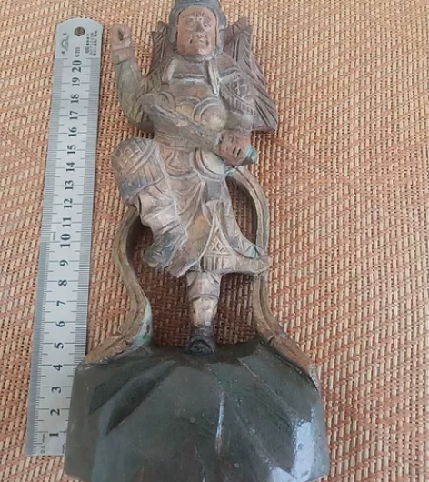 木雕旧人物，具体年代自看，成交后不退不换，...