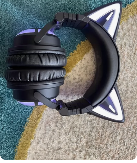 妖舞3s 猫耳耳机 22年10月朋友送的,...