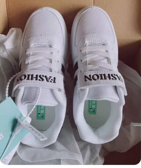 马克吐温小白鞋运动鞋男女童休闲球鞋，32码...