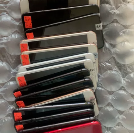 苹果8 13系统 带佐罗季卡 无锁有指...