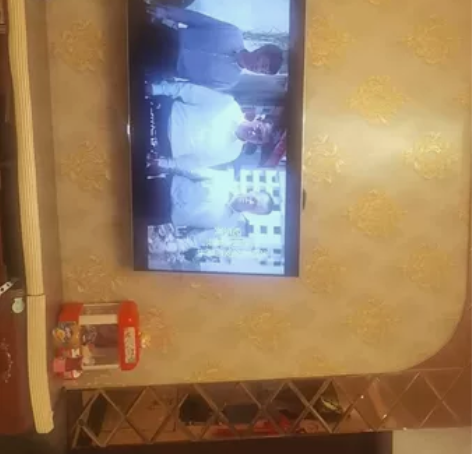 海信58寸，自己家用，一点毛病也没有，智能...