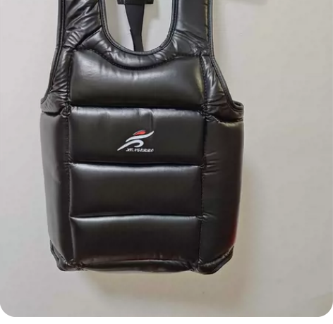 全新空手道护胸跆拳道柔道护具（Xl） 全新...