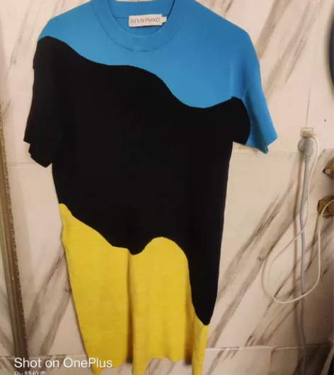 春秋夏小香风三色修身显瘦针织连衣裙 M码，...