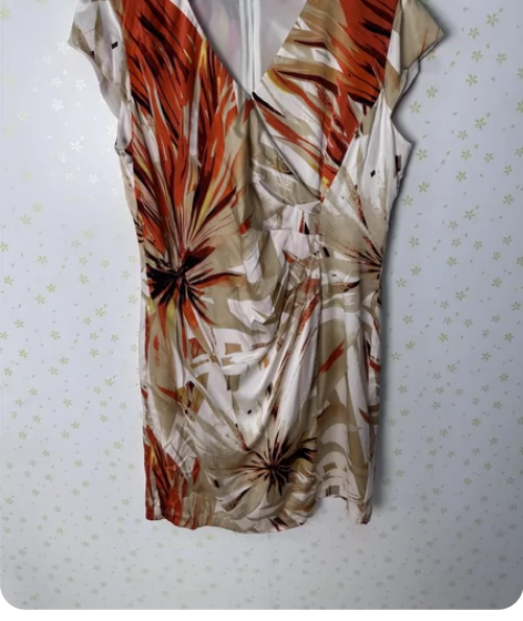 缎面真丝连衣裙胸围94衣长86衣况看图内衬...