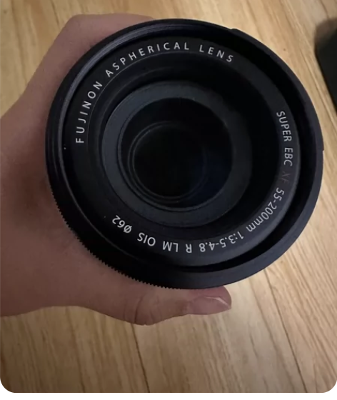 出二手富士镜头55-200 拍运动 远景完...
