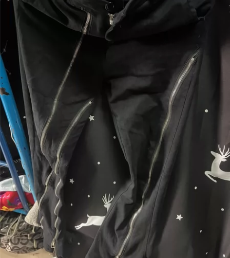 高街牛仔裤 9成新 包邮便宜出 感兴趣的话...