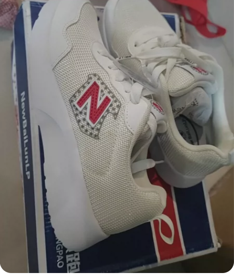 全新新百伦女鞋34码  专柜买的正品#鞋控...