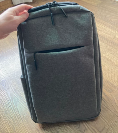 买acer宏基笔记本电脑送的双肩包，笔记本...