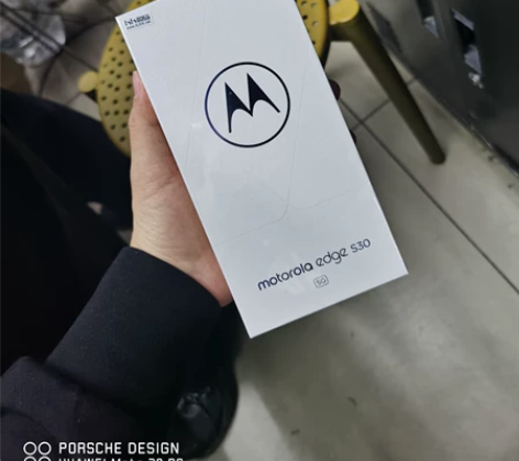 摩托 moto edge S30冠军 12...