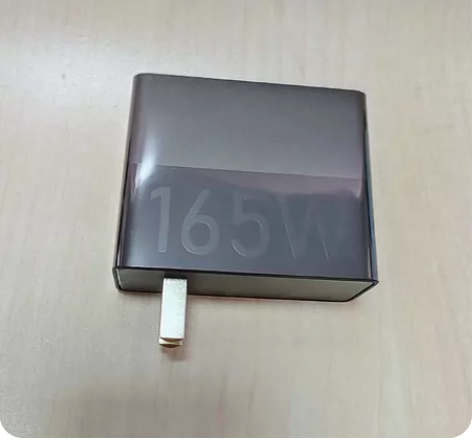 努比亚165w氮化镓充电器全新带膜原装正品...