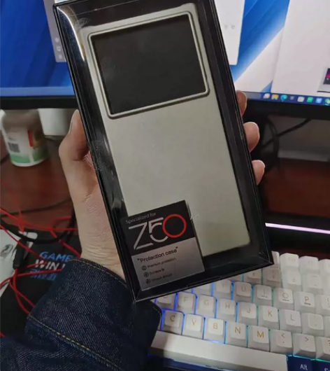 努比亚 Z50 Ultra 原厂手机壳 砂...