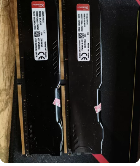 金士顿内存条，两条ddr4的，便宜出，一起...