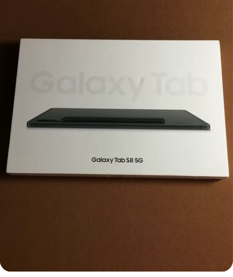 三星Galaxy Tab S8 Ultra...