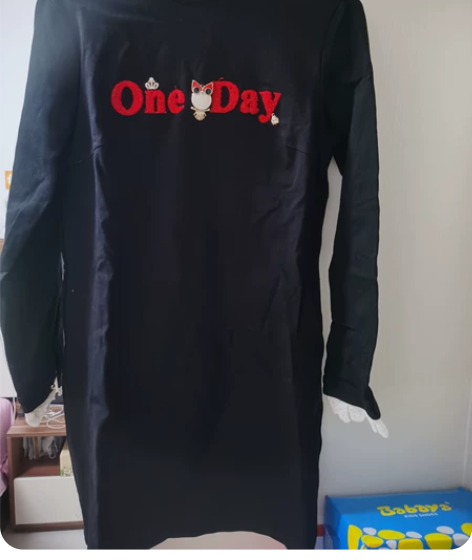 简朵打底裙，纯棉面料花边都是可拆的，质量很...