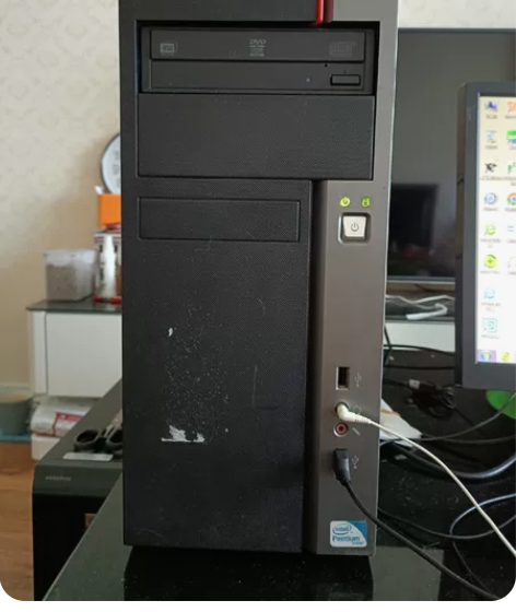 联想thinkcentre 扬天T4900...