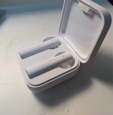 全新闲置小米air 2 se，全新未拆封未...