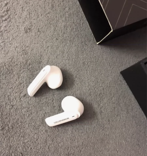 魔声XKT08耳机才买了一个月没用过几次由...