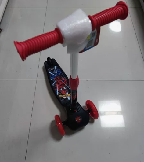 麦斯卡儿童滑板车，漫威联名蜘蛛侠款，可折叠...
