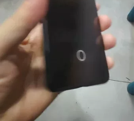 魅族17   128g，现在是没修过，充电...