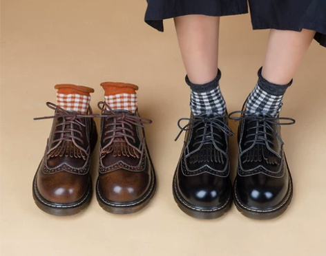 布洛克复古流苏小皮鞋女英伦学院风圆头娃娃鞋...