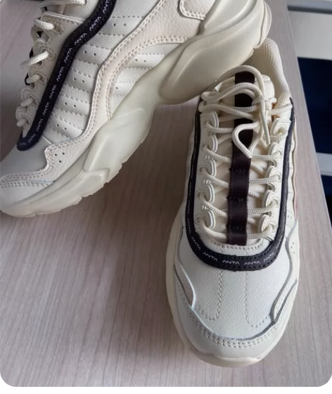 安踏老爹鞋轻便透气减震潮流时尚百搭跑步运动...