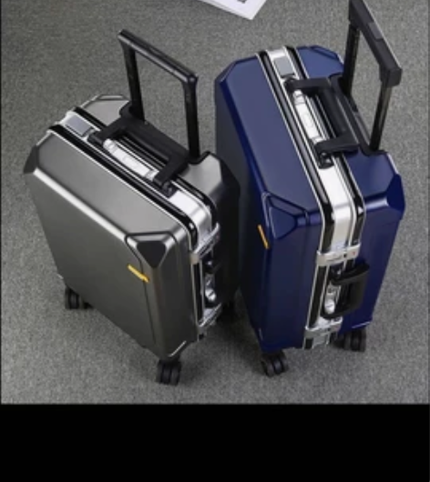 【清仓处理】全新包邮袋鼠新款行李箱20寸大...