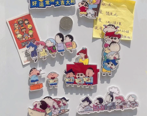 【全新未拆封】新款蜡笔小新冰箱磁力贴可爱卡...