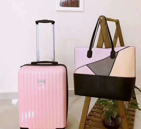 正品 玫琳凯 粉色 行李箱 静音 万向轮 ...