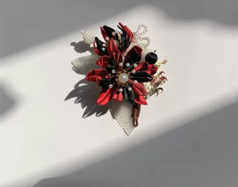 标价就是卖价现货缠花大甩卖给钱就出,满两百...