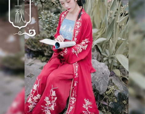 淡坑出全新清衣柜 心上秋绝版红褙子 品牌型...