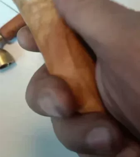 手工实木烟斗，喜欢的来，两个通走，不单拿，...