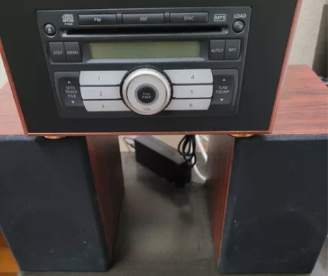 日产车CD机改家用音响 CD机是原装日产车...