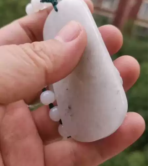 天然翡翠A货汉白精品龙牌 颜色非常透 质地...
