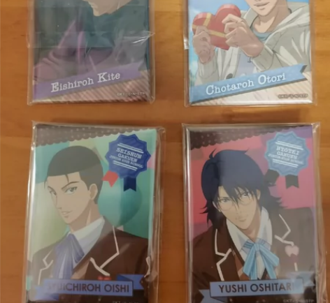 网球王子徽章代购买的，退坑出，20元一个，...