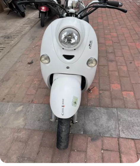 转让二手电动车。车子是60伏5个电池。车况...