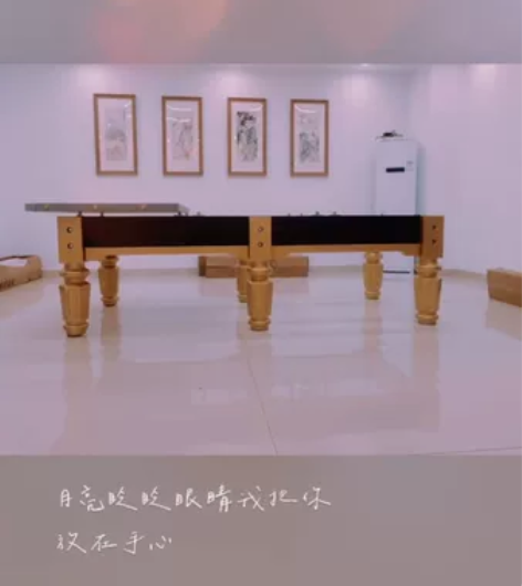 台球桌看细节，高端品质，银腿、金腿均有  ...