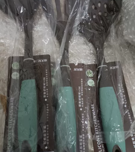 全新 Citylong/禧天龙 锅铲全新。...