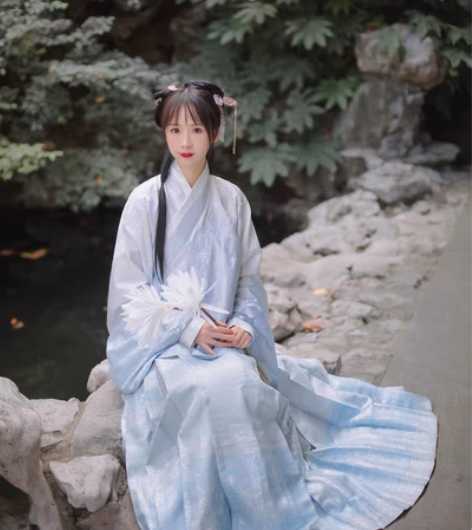 现货｜全套栗芝堂西塘【霜花缘】秋冬款织汉服...