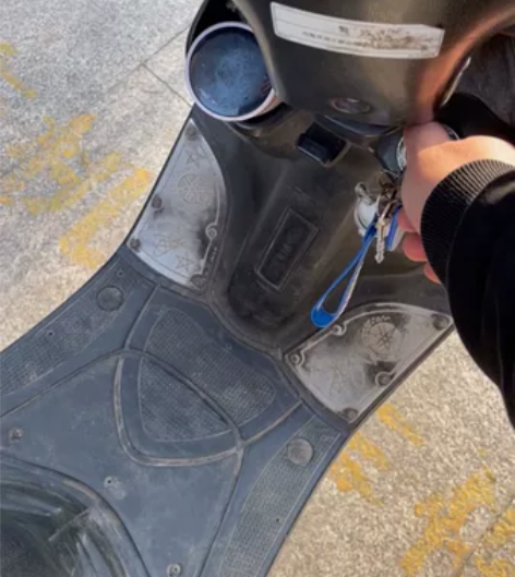 正宗正品株洲建设摩托车雅马哈巧格100摩托...