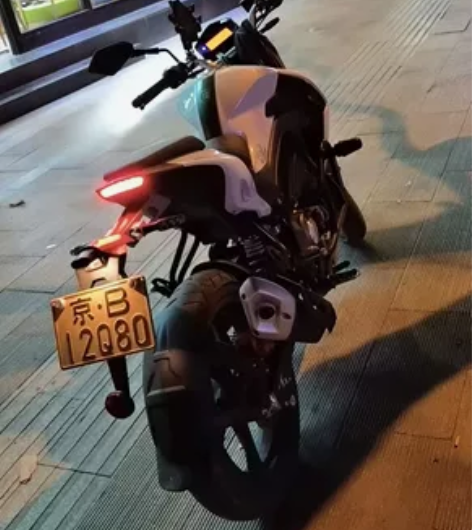 贝纳利小迅龙 感兴趣的话点“我想要”和我私聊吧～??几乎全新...