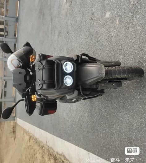 22年九月上牌，目前跑了1000公里，12...