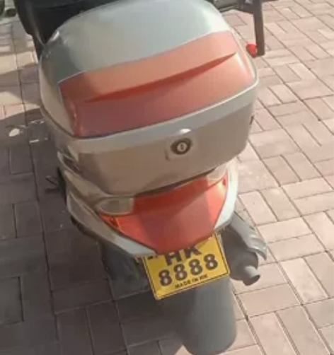 出售摩托车 低价出售金城铃木125踏板车况...