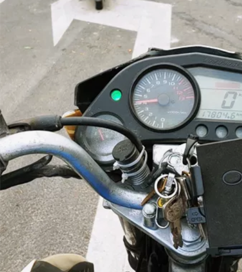 飞鹰街跑150。闲置了，放着生尘找个有缘人...