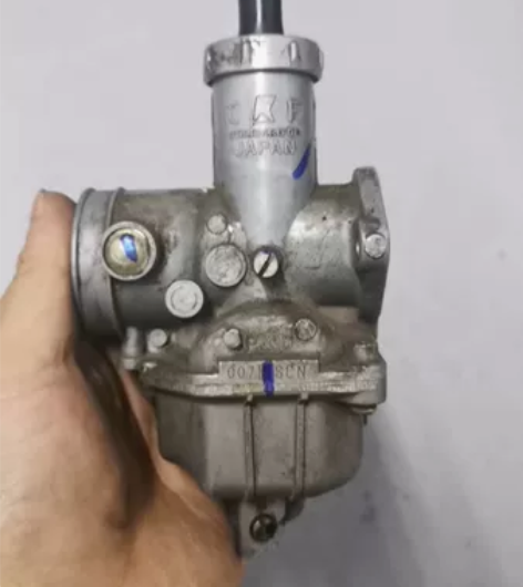 拆车坤孚京滨CG200摩托车化油器，适用于...