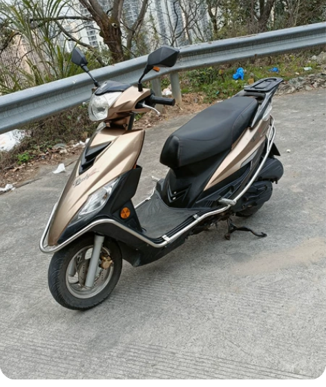 豪爵踏板摩托车，证件齐全，年检到24年10...